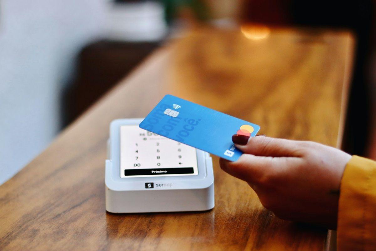 Mastercard: a magyarok egyre inkább digitálisan fizetnek külföldi utazásaik során